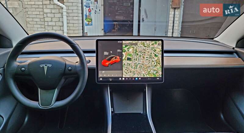 Седан Tesla Model 3 2019 в Миколаєві