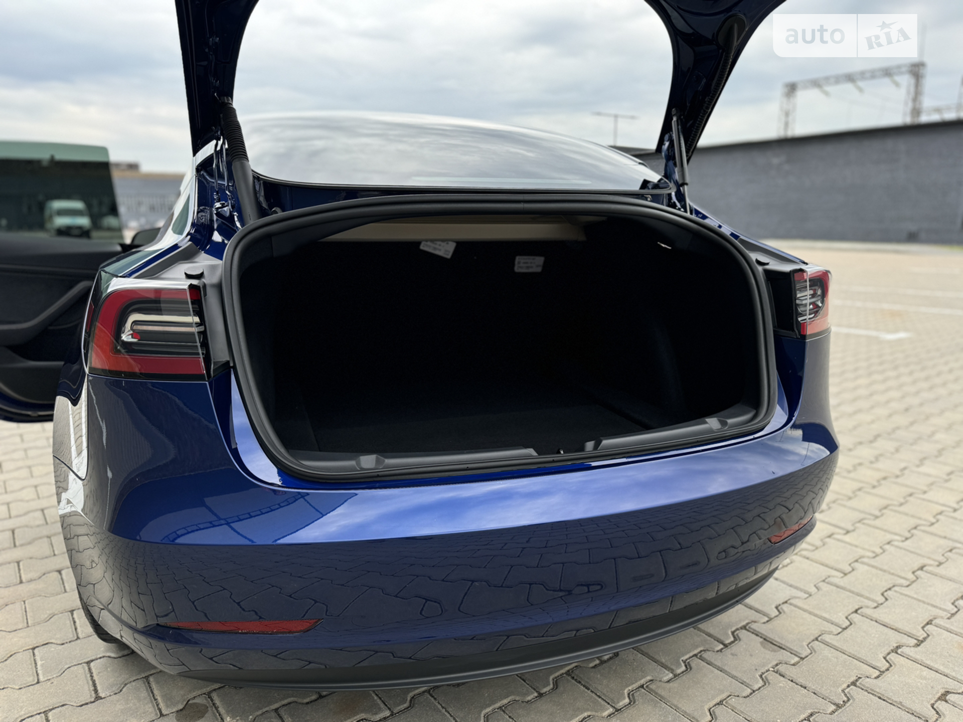 2023 Tesla Model 3 - мініатюра 27