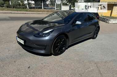 Седан Tesla Model 3 2021 в Житомире