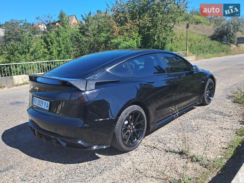 Седан Tesla Model 3 2021 в Каменец-Подольском
