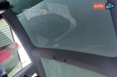 Седан Tesla Model 3 2020 в Киеве