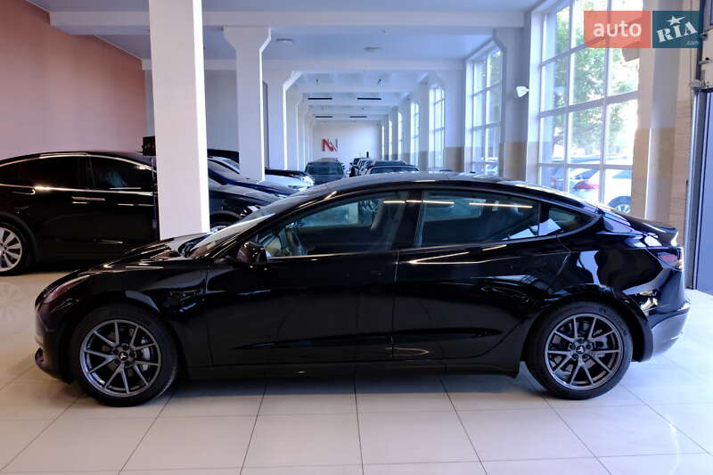 Седан Tesla Model 3 2021 в Одесі фото 18 Седан Tesla Model 3 2021 в Одесі
