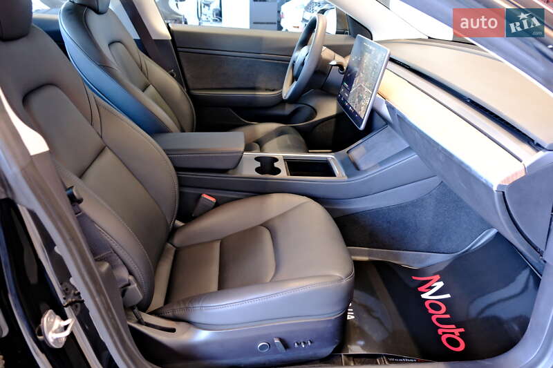 Седан Tesla Model 3 2021 в Одесі фото 27 Седан Tesla Model 3 2021 в Одесі