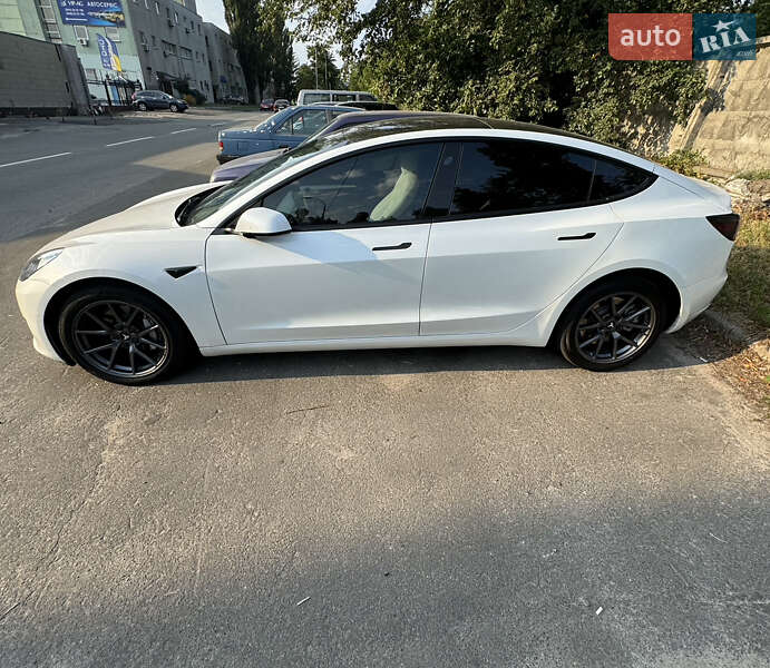 Седан Tesla Model 3 2022 в Києві фото 2 Седан Tesla Model 3 2022 в Києві