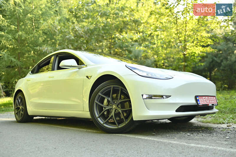 Седан Tesla Model 3 2019 в Луцке фото 29 Седан Tesla Model 3 2019 в Луцке