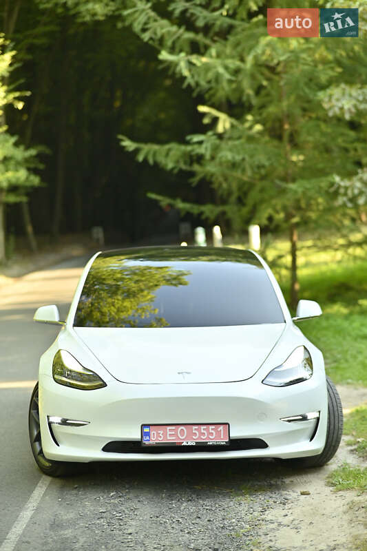 Седан Tesla Model 3 2019 в Луцке фото 32 Седан Tesla Model 3 2019 в Луцке