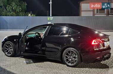 Седан Tesla Model 3 2019 в 