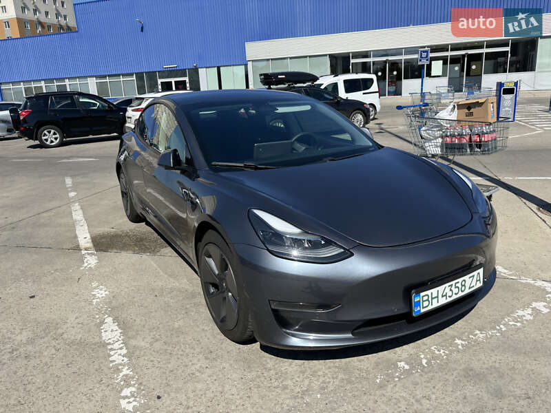 Седан Tesla Model 3 2021 в Одессе