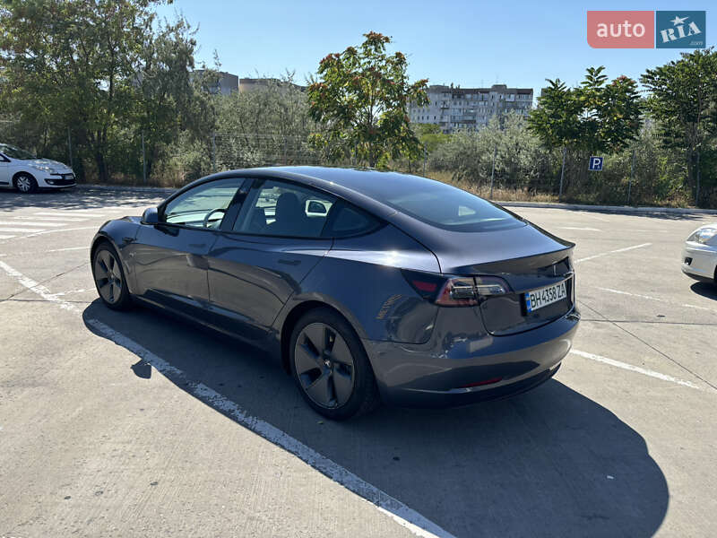 Седан Tesla Model 3 2021 в Одессе