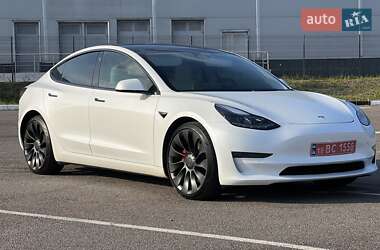 Седан Tesla Model 3 2022 в Ровно