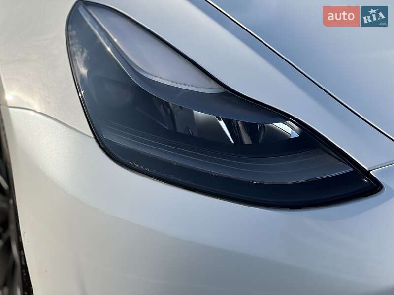 Седан Tesla Model 3 2022 в Рівному фото 18 Седан Tesla Model 3 2022 в Рівному
