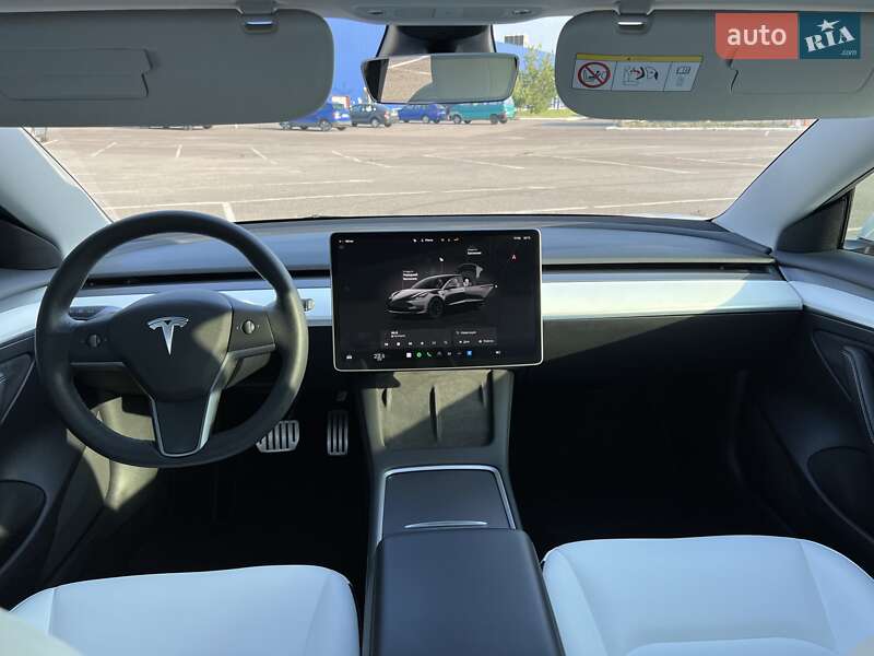 Седан Tesla Model 3 2022 в Рівному фото 28 Седан Tesla Model 3 2022 в Рівному