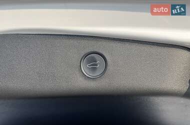 Седан Tesla Model 3 2022 в Рівному фото 43 Седан Tesla Model 3 2022 в Рівному