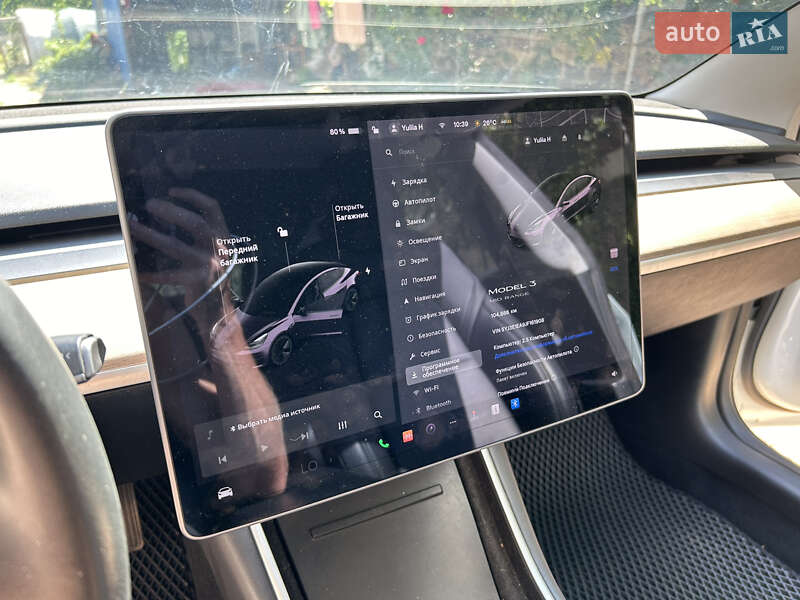 Седан Tesla Model 3 2018 в Кривому Розі