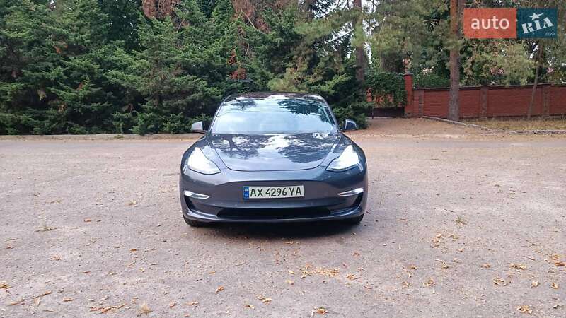 Седан Tesla Model 3 2018 в Харькове