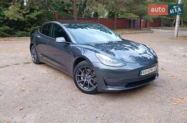 Tesla Model 3 2018 Tesla Model 3 2018