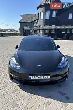Седан Tesla Model 3 2021 в 