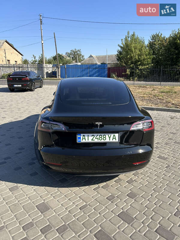 Седан Tesla Model 3 2021 в Білій Церкві