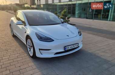 Седан Tesla Model 3 2021 в Хмельницком