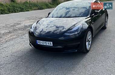 Седан Tesla Model 3 2023 в Гайсине