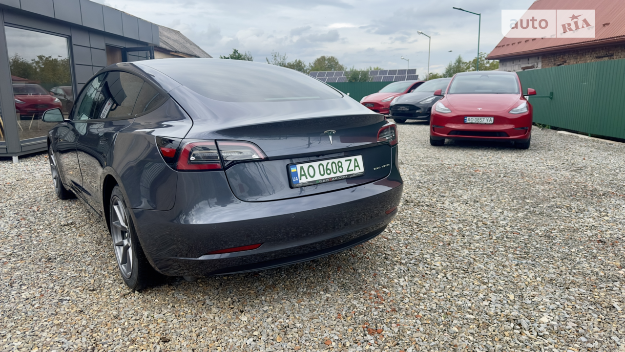 2022 Tesla Model 3 - мініатюра 16