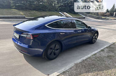 Седан Tesla Model 3 2019 в Києві