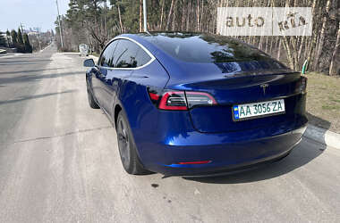 Седан Tesla Model 3 2019 в Києві