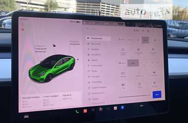 Седан Tesla Model 3 2021 в Києві
