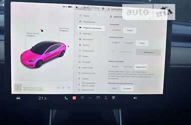 Седан Tesla Model 3 2020 в Львові