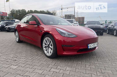 Седан Tesla Model 3 2021 в Луцке