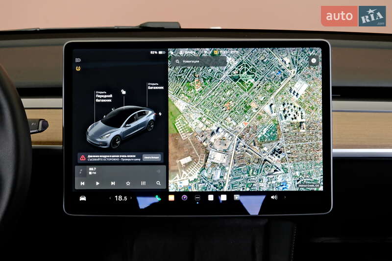 Седан Tesla Model 3 2021 в Одессе