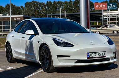 Tesla Model 3 2022