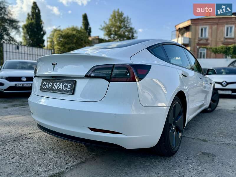 Седан Tesla Model 3 2022 в Одесі фото 10 Седан Tesla Model 3 2022 в Одесі