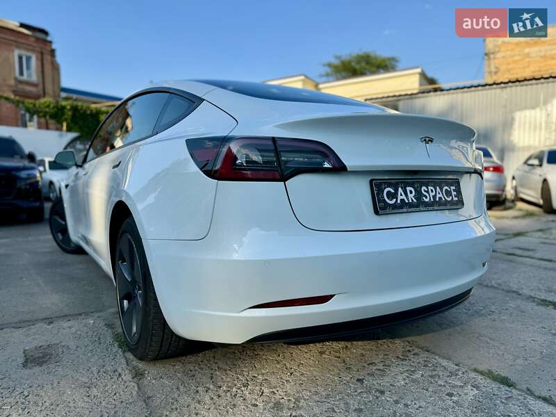 Седан Tesla Model 3 2022 в Одесі фото 14 Седан Tesla Model 3 2022 в Одесі