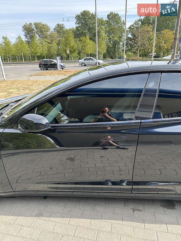 Седан Tesla Model 3 2021 в Одессе