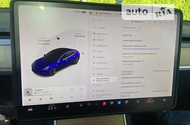 Седан Tesla Model 3 2018 в 