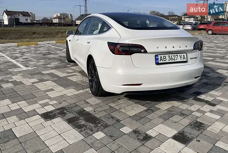 Седан Tesla Model 3 2019 в Білій Церкві