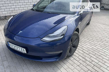 Седан Tesla Model 3 2019 в Мерефа