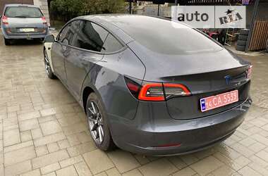 Седан Tesla Model 3 2023 в Киеве