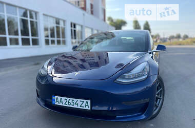 Седан Tesla Model 3 2019 в Києві