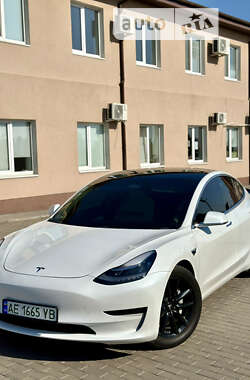 Седан Tesla Model 3 2019 в Дніпрі