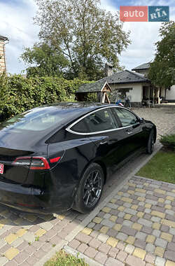 Седан Tesla Model 3 2018 в 