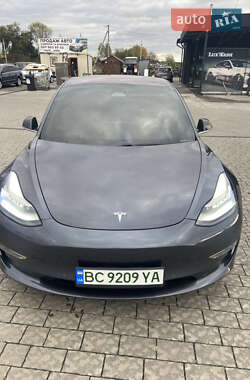 Tesla Model 3 2019 Tesla Model 3 2019