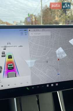 Седан Tesla Model 3 2018 в 
