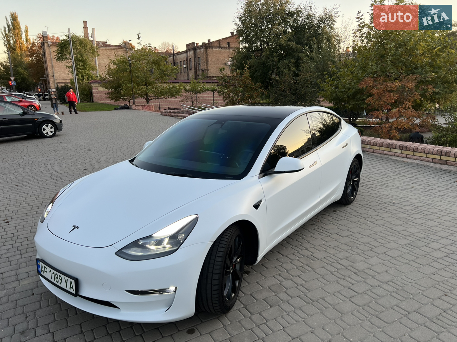 2023 Tesla Model 3 - мініатюра 8