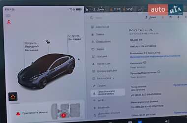 Седан Tesla Model 3 2019 в Киеве