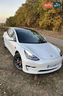 Седан Tesla Model 3 2020 в Харькове