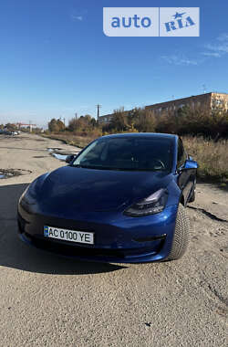 Седан Tesla Model 3 2019 в Луцьку