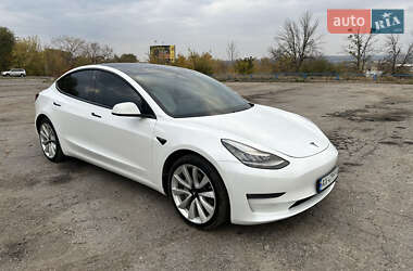 Tesla Model 3 2019 Tesla Model 3 2019