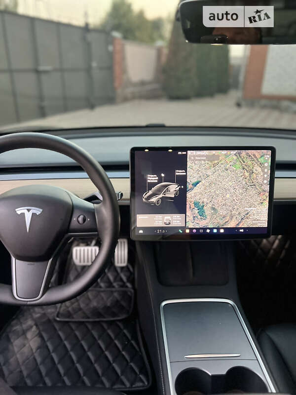 Седан Tesla Model 3 2020 в Харкові